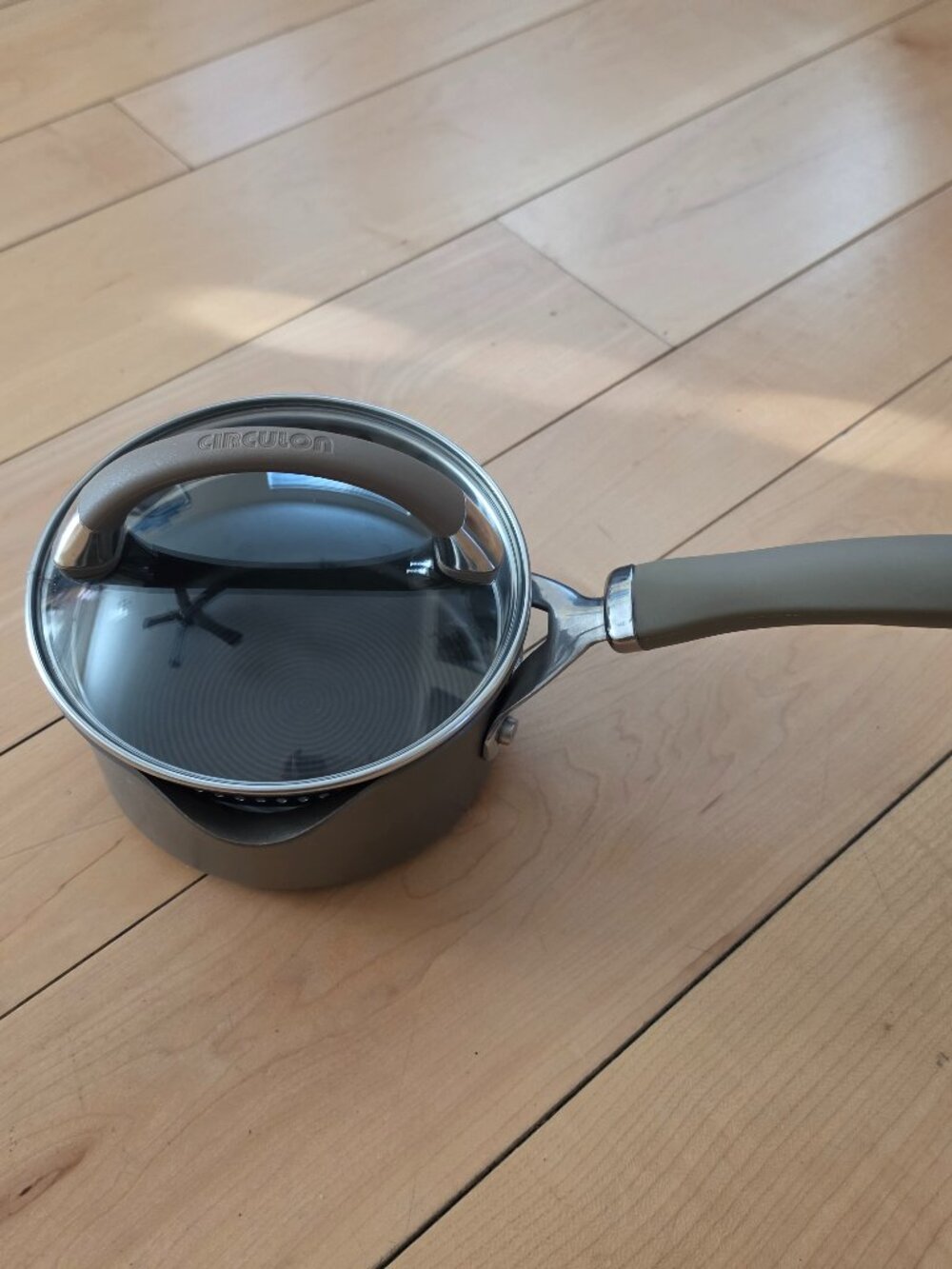 Circulon Premier Professional 1QT/0.9L Saucepan + Dual Strain Lid Hard Anodized